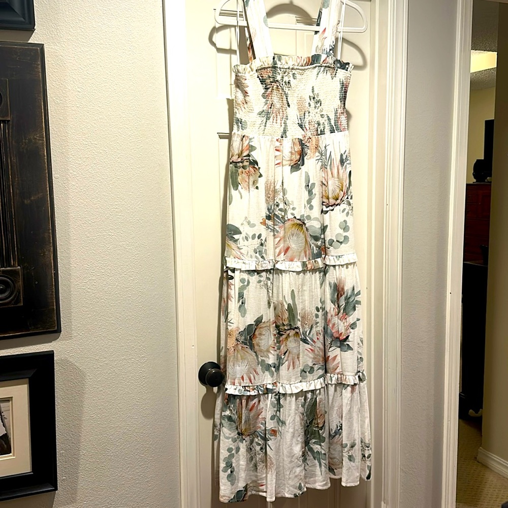 Linen floral maxi dress